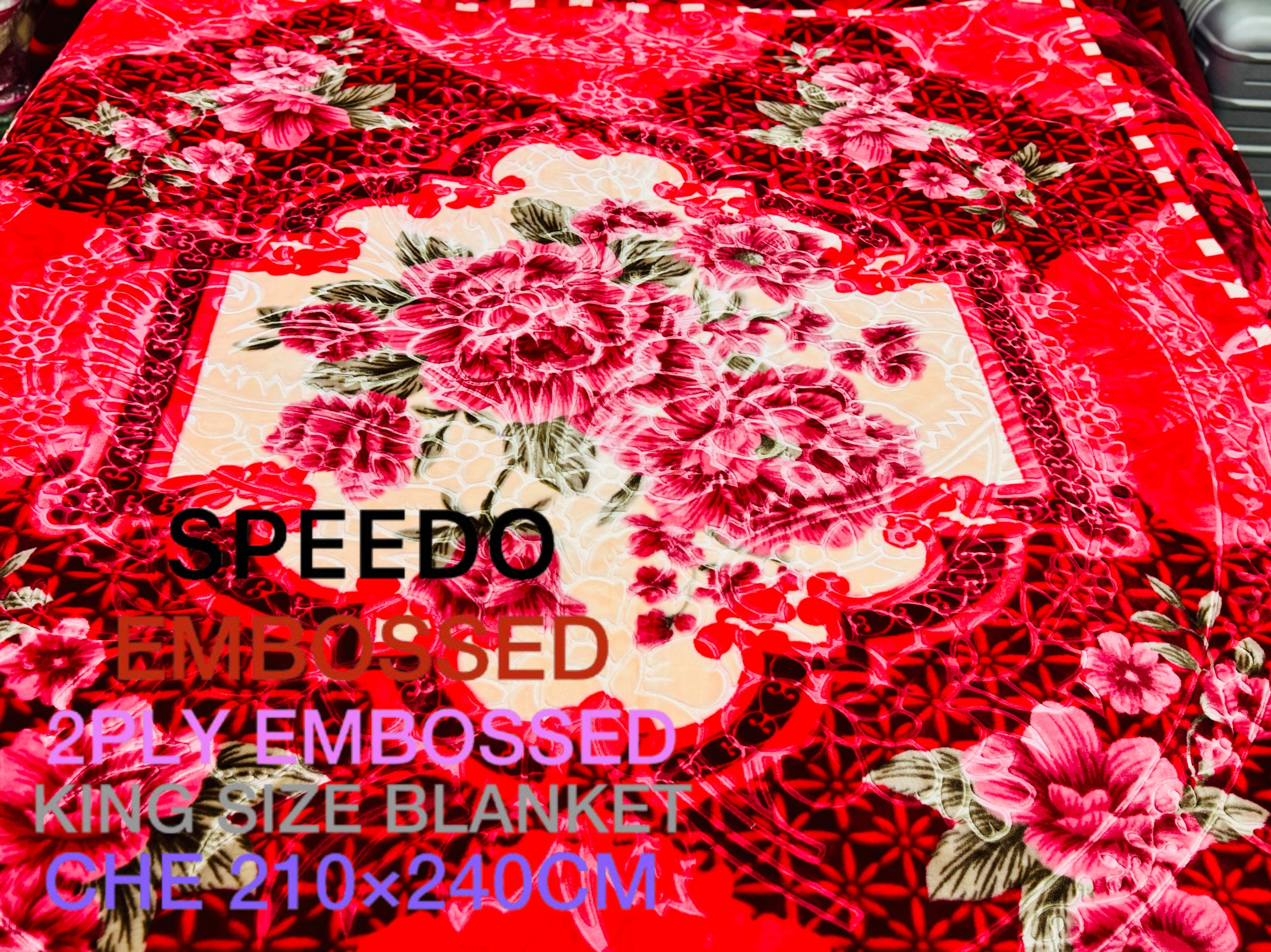 Speedo Embossed 2-Ply King Size Blanket (210×240 CM)