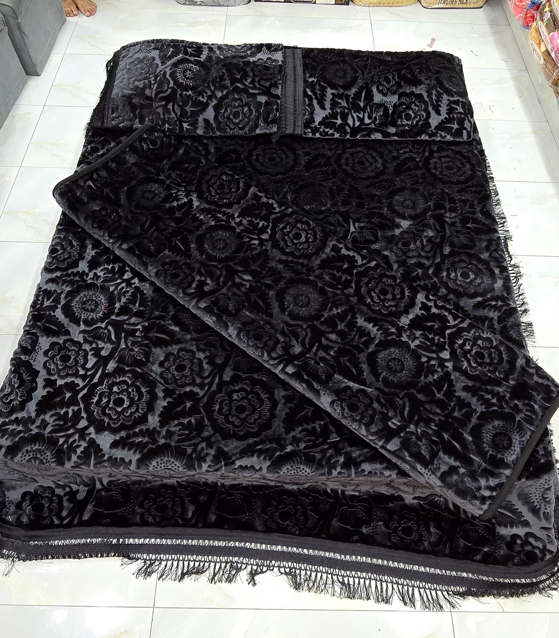 👑 Crown Campbell 4 Pcs Bedding Set