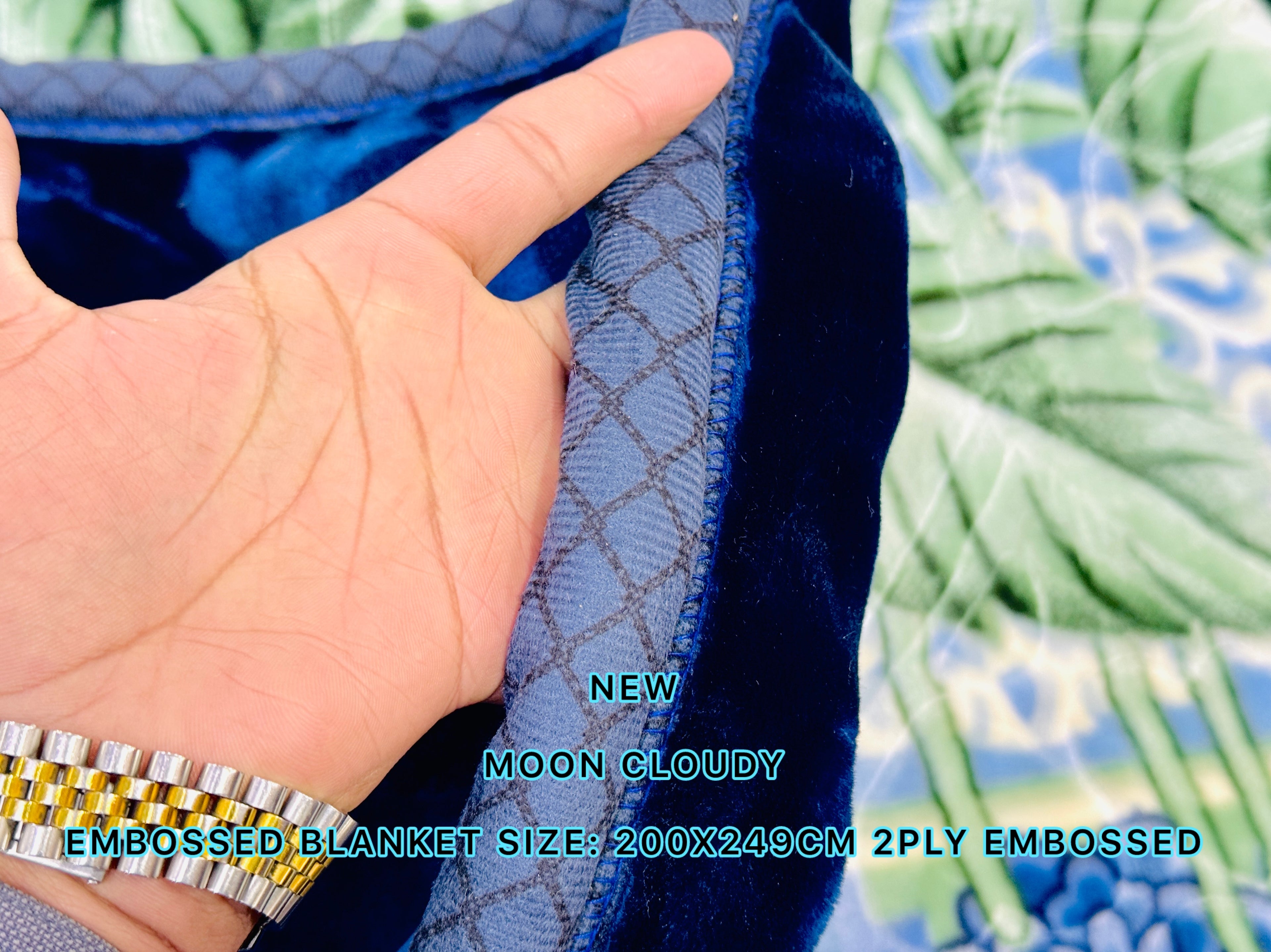 NEW Moon Cloudy Embossed Blanket – 2 Ply | Size 200 × 240 CM