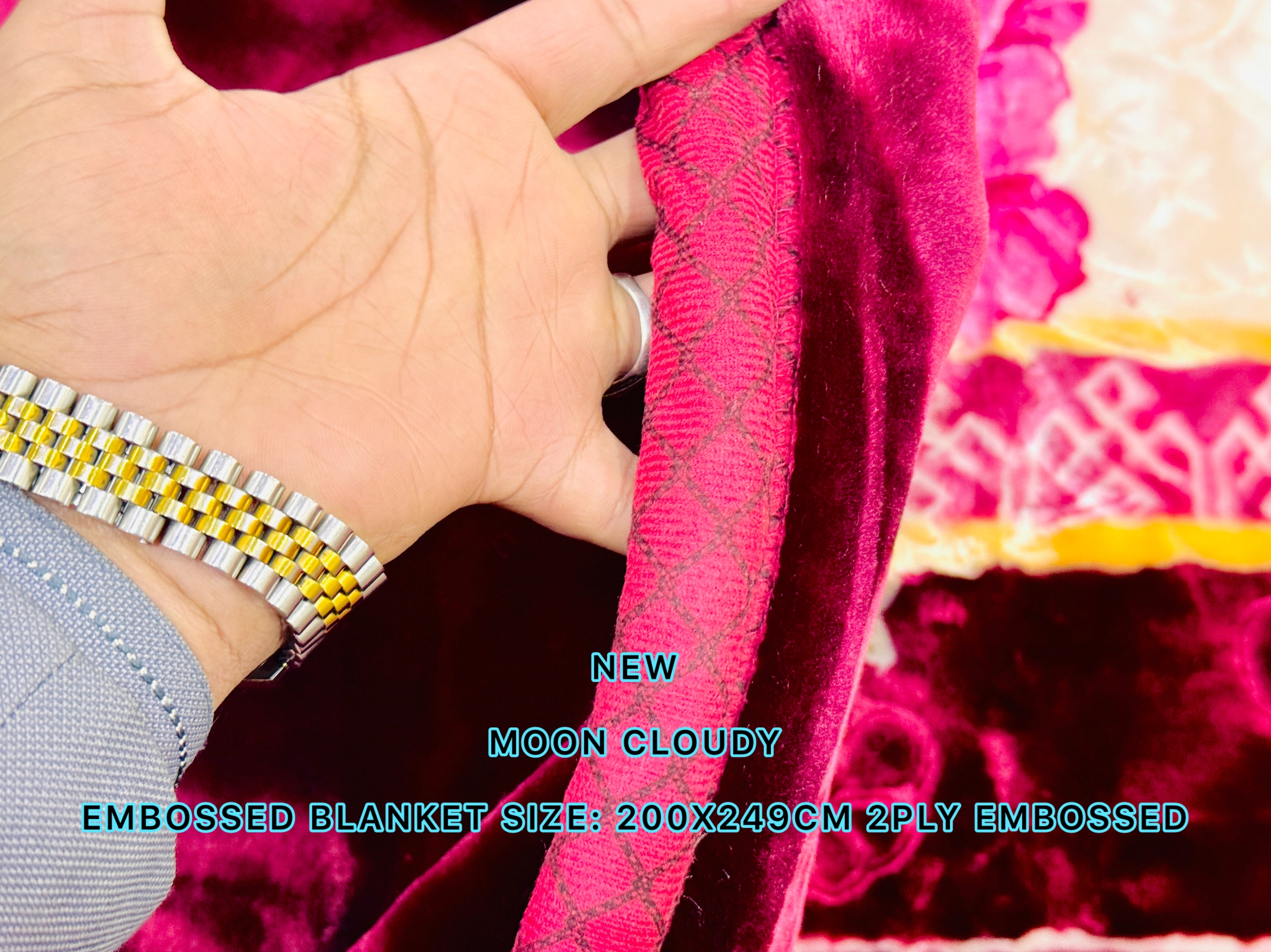 NEW Moon Cloudy Embossed Blanket – 2 Ply | Size 200 × 240 CM
