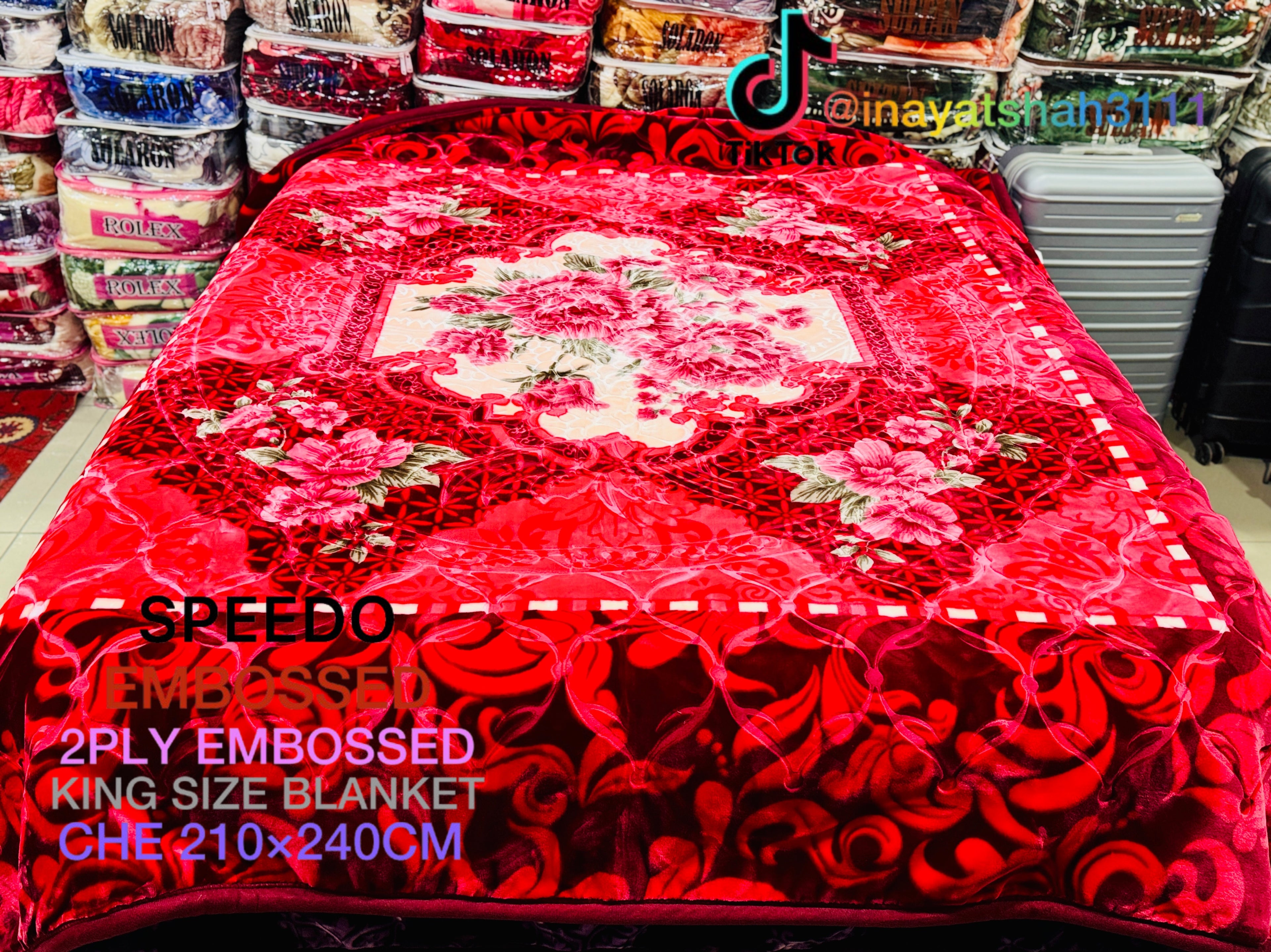 Speedo Embossed 2-Ply King Size Blanket (210×240 CM)