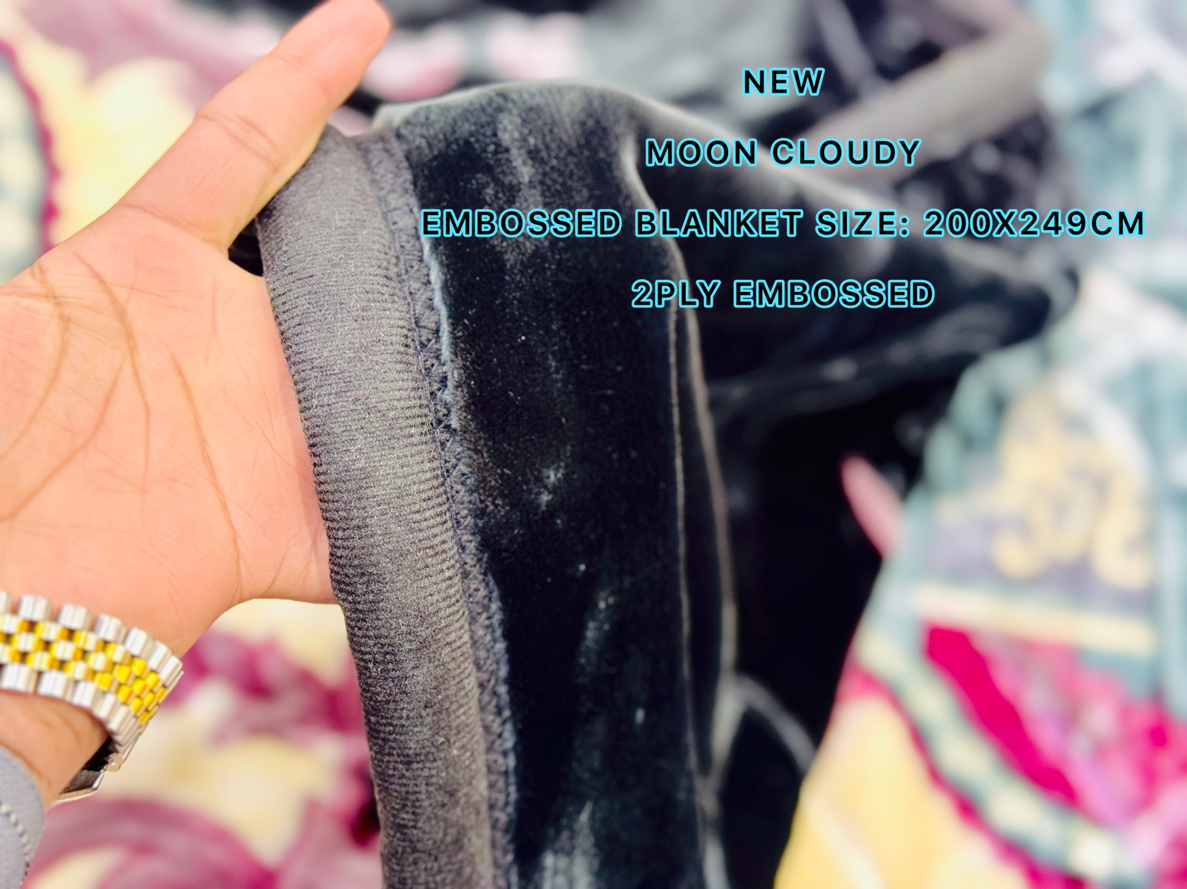 NEW Moon Cloudy Embossed Blanket – 2 Ply | Size 200 × 240 CM