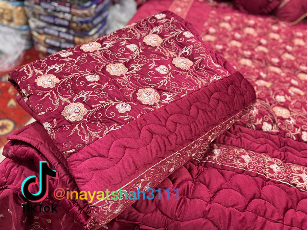 Luxury Bridal 9-Piece Embroidered Bedsheet & Quilted Razai Set –