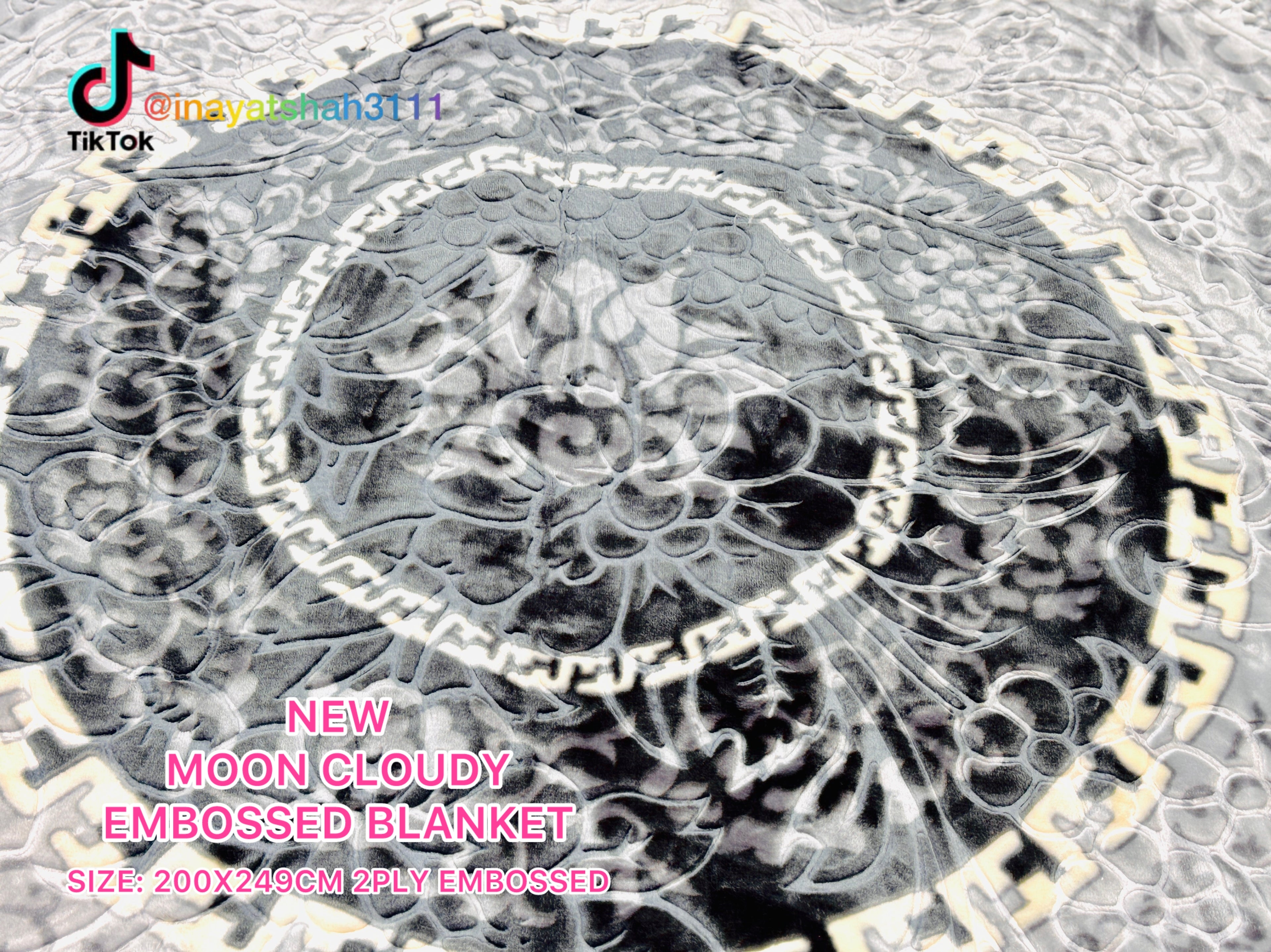 NEW Moon Cloudy Embossed Blanket – 2 Ply | Size 200 × 240 CM