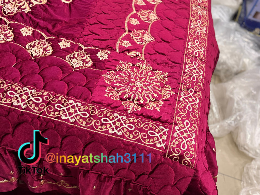 Luxury Bridal 9-Piece Embroidered Bedsheet & Quilted Razai Set –
