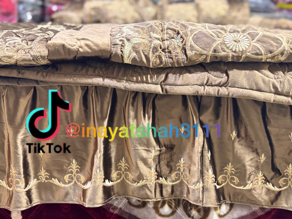 Luxury 9-Piece Embroidered Bridal Bedsheet & Quilted Razai Set