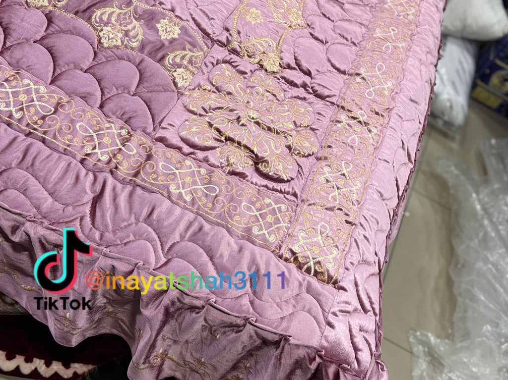 Luxury Bridal 9-Piece Embroidered Bedsheet & Razai Set – Imported Leather Cloth