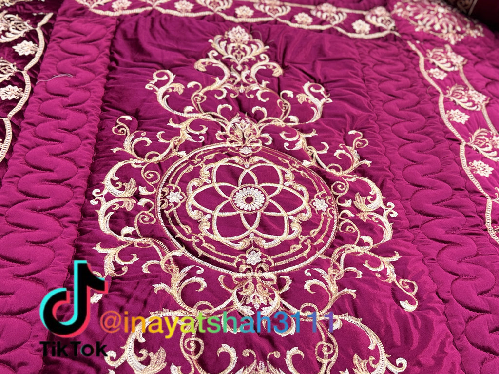 Luxury Bridal 9-Piece Embroidered Bedsheet & Quilted Razai Set –