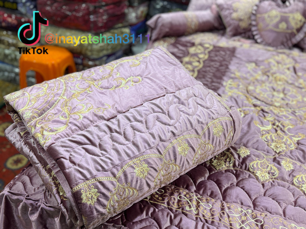 Luxury Bridal 9-Piece Embroidered Bedsheet & Razai Set – Imported Leather Cloth