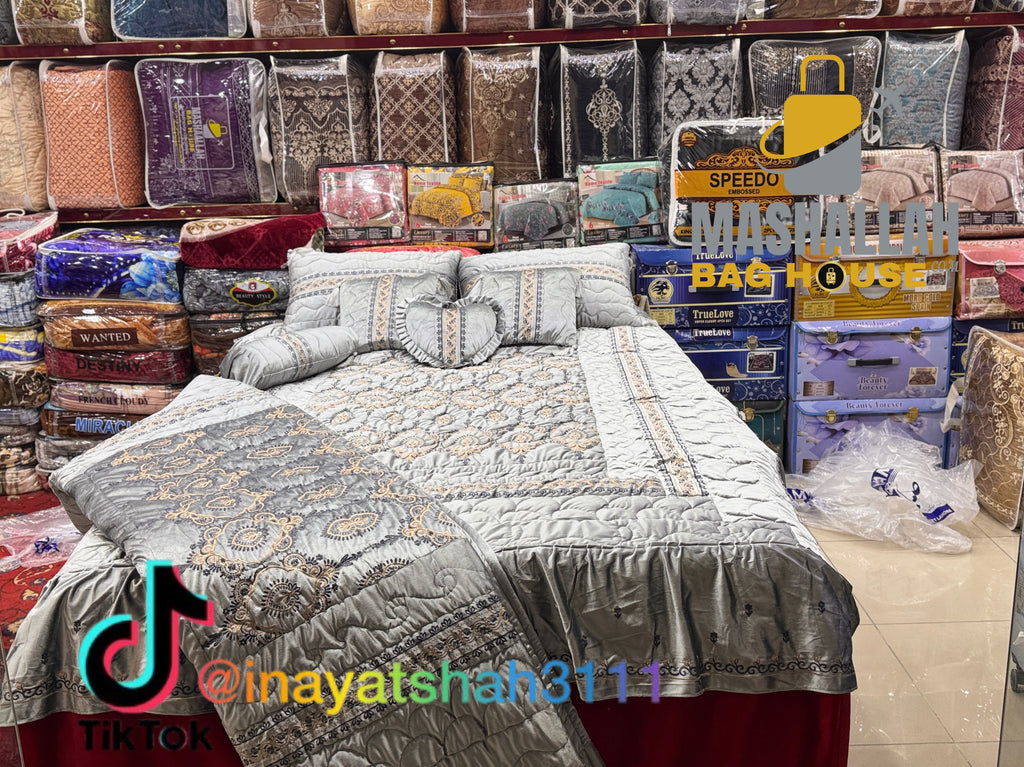 Luxury 9-Piece Embroidered Razai Set – Premium Leather Cloth