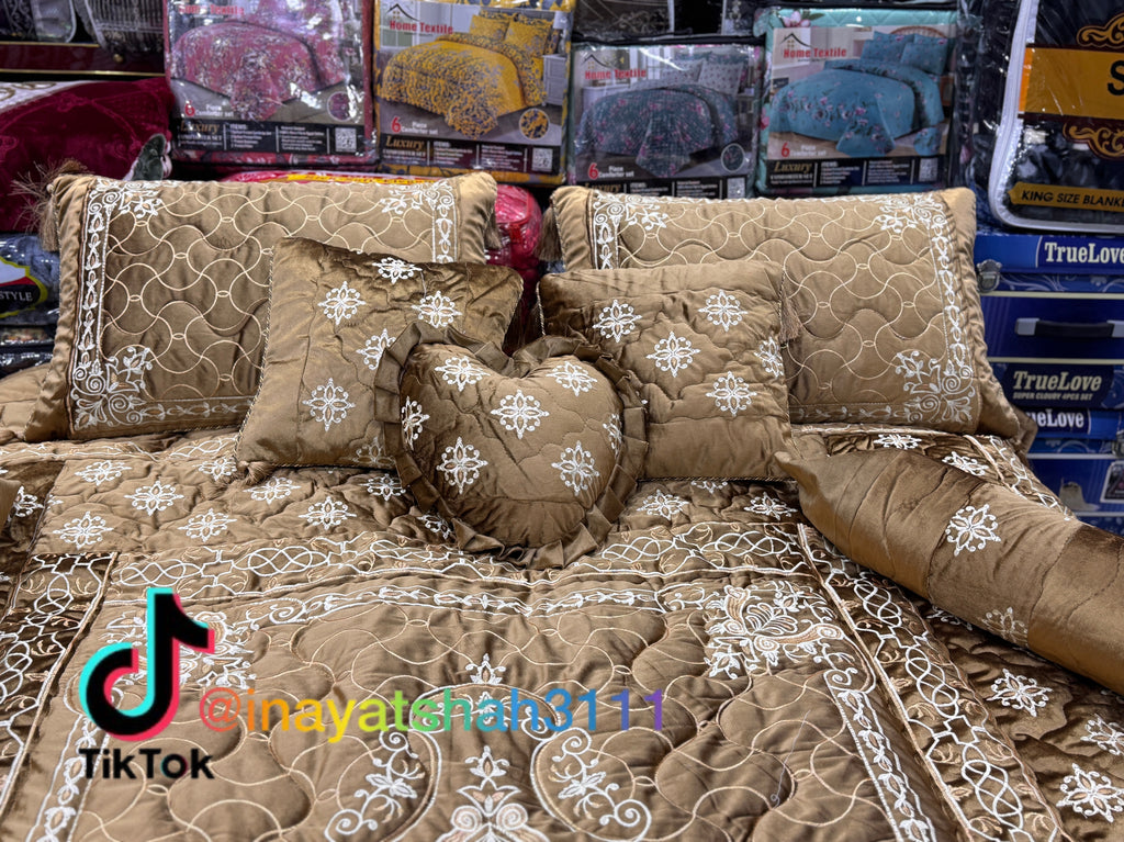 Luxury 9-Piece Embroidered Razai Set – Premium Leather Cloth