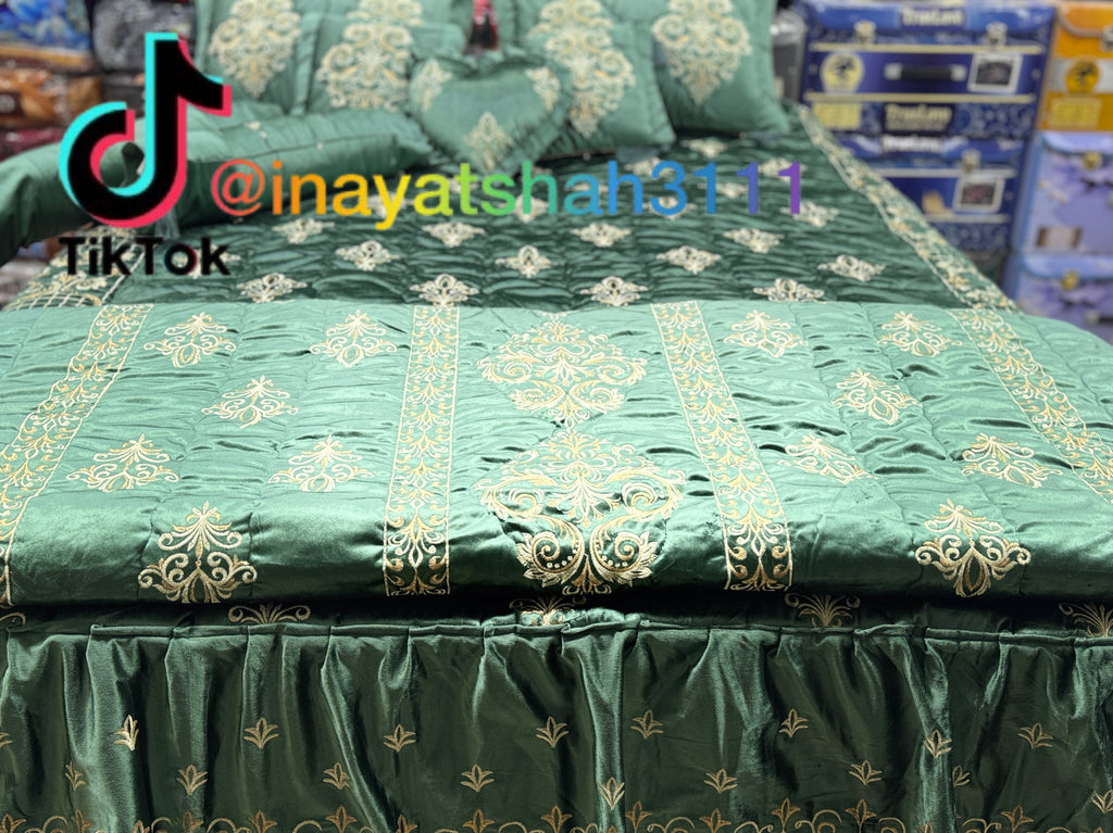 Luxury 9-Piece Embroidered Razai Set – Premium Leather Cloth