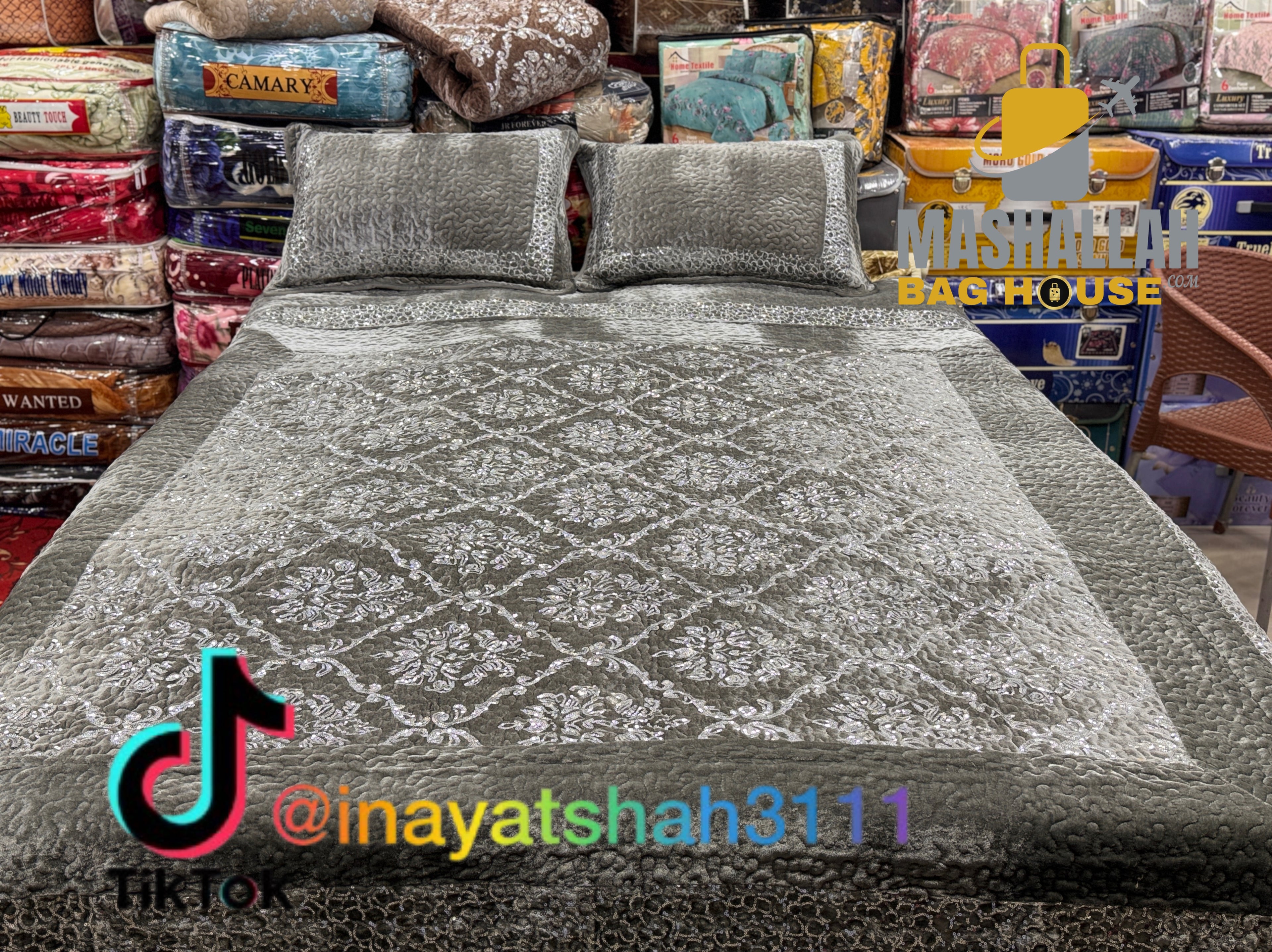 3-Piece Bed Sheet Set – Leather Cloth with Shining Sitara Design