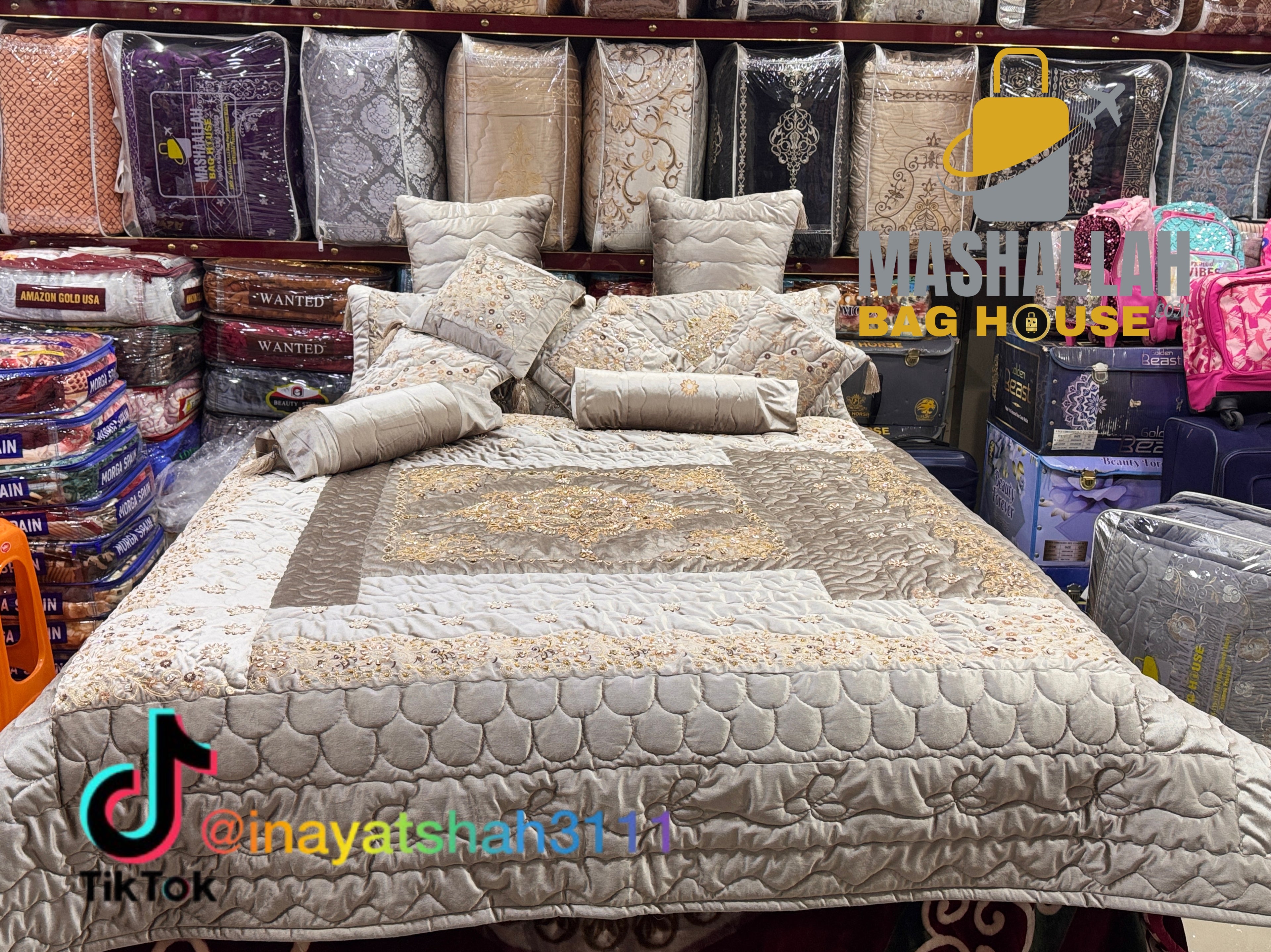 Handmade 13-Piece Razai Set – Premium Leather Cloth