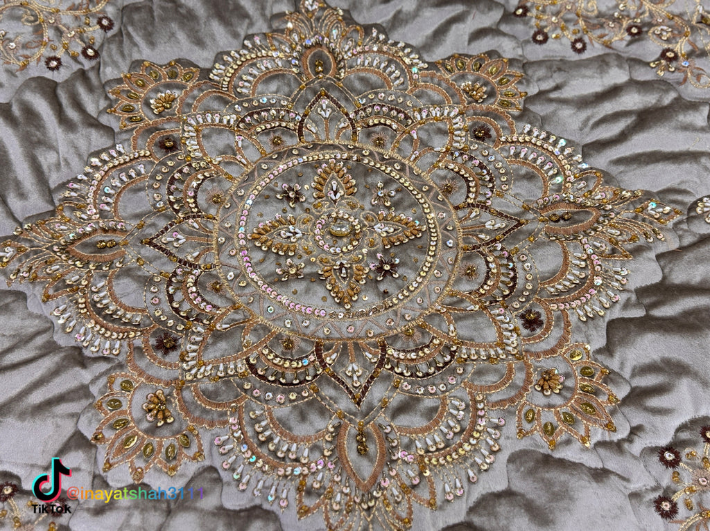 Handmade 13-Piece Razai Set – Premium Leather Cloth