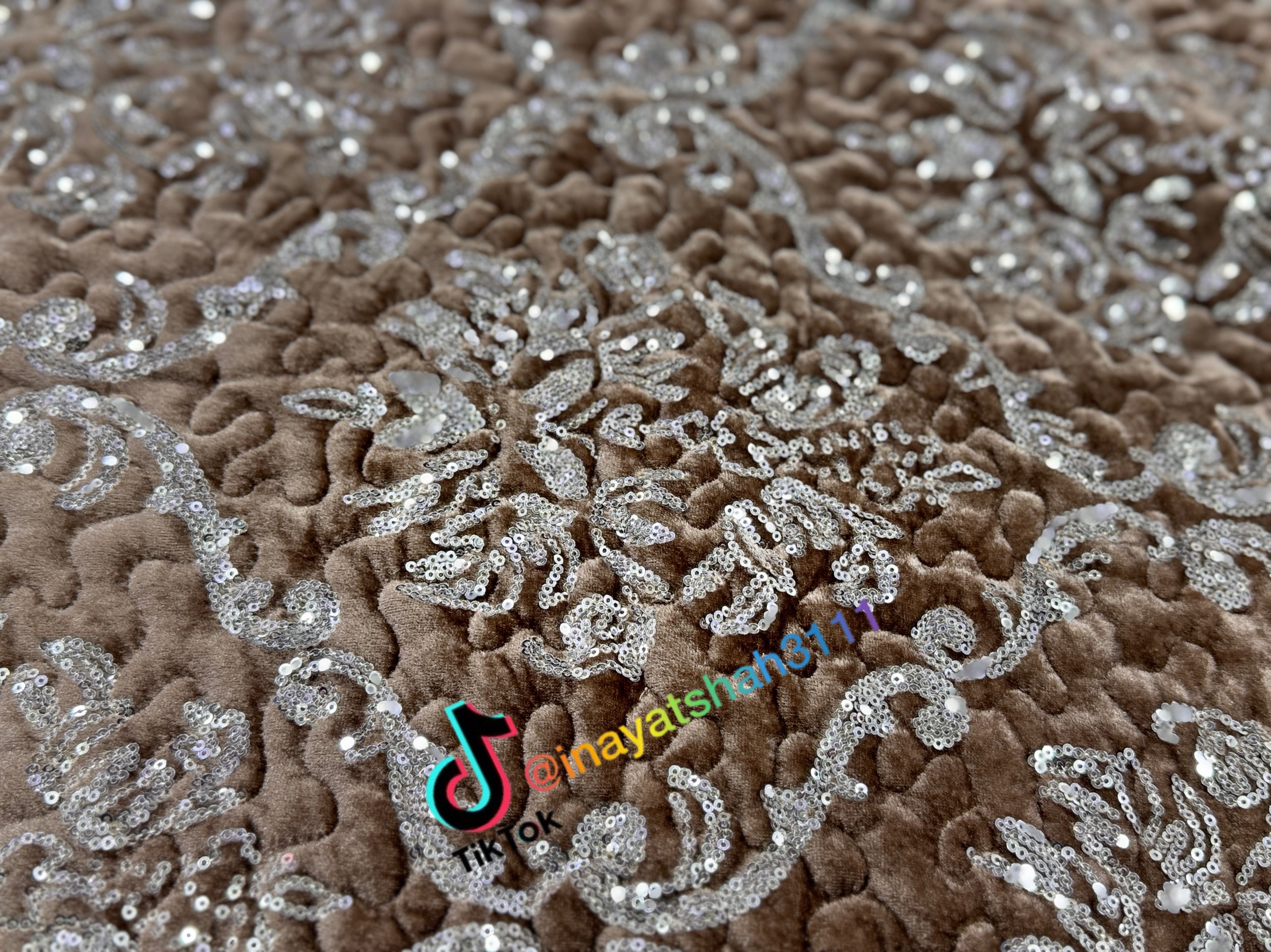 3-Piece Bed Sheet Set – with Shining Sitara Design