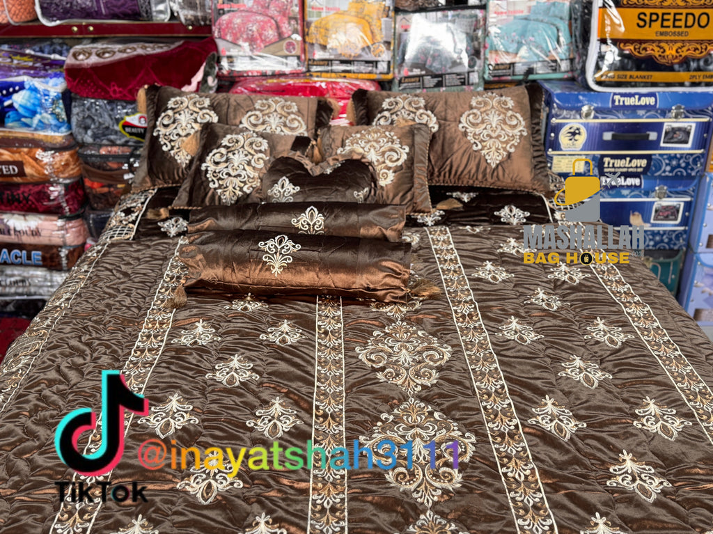 Luxury 9-Piece Embroidered Razai Set – Premium Leather Cloth