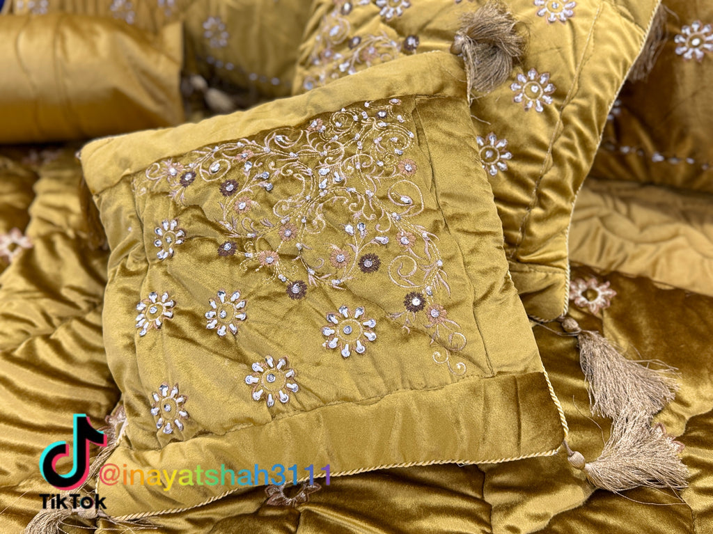 Handmade 13-Piece Luxury Razai Bedding Set – Premium Leather Cloth