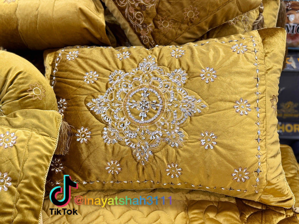 Handmade 13-Piece Luxury Razai Bedding Set – Premium Leather Cloth