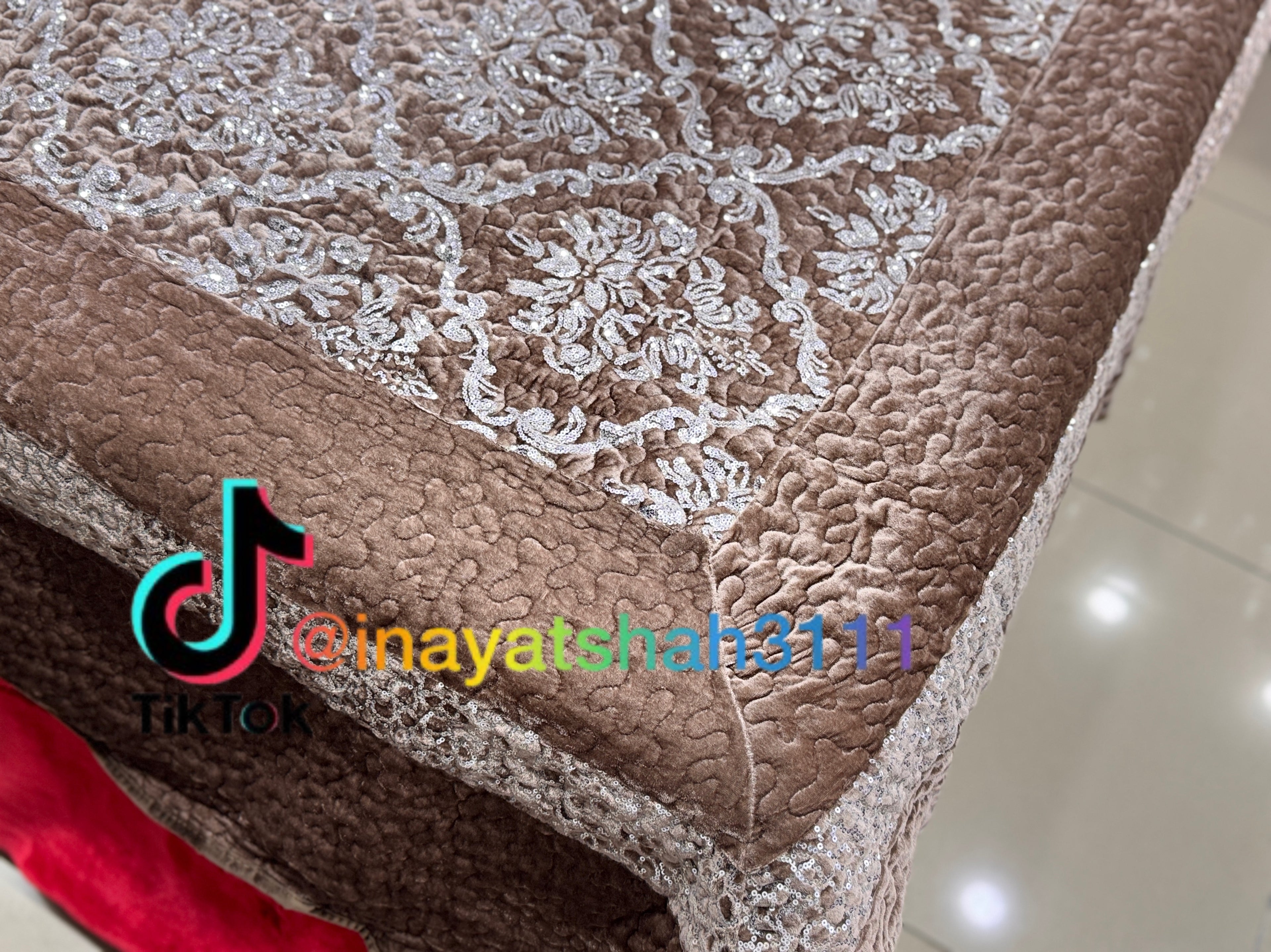 3-Piece Bed Sheet Set – with Shining Sitara Design