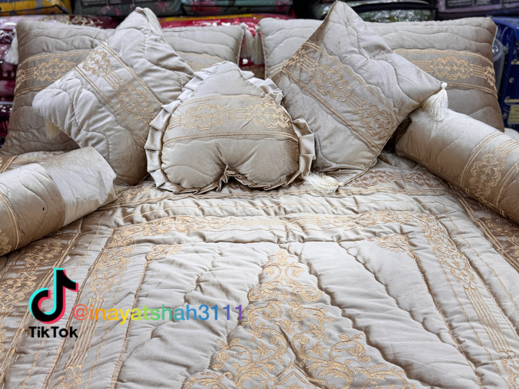 Luxury 9-Piece Embroidered Razai Set – Premium Leather Cloth