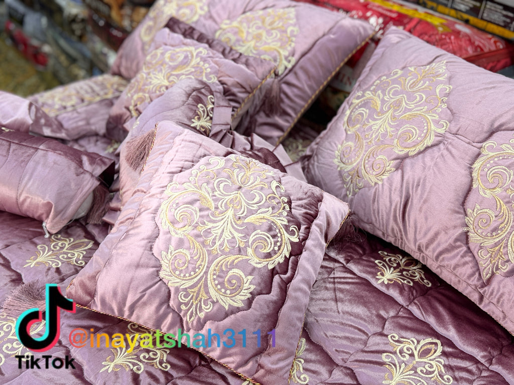 Luxury 9-Piece Embroidered Razai Set – Premium Leather Cloth