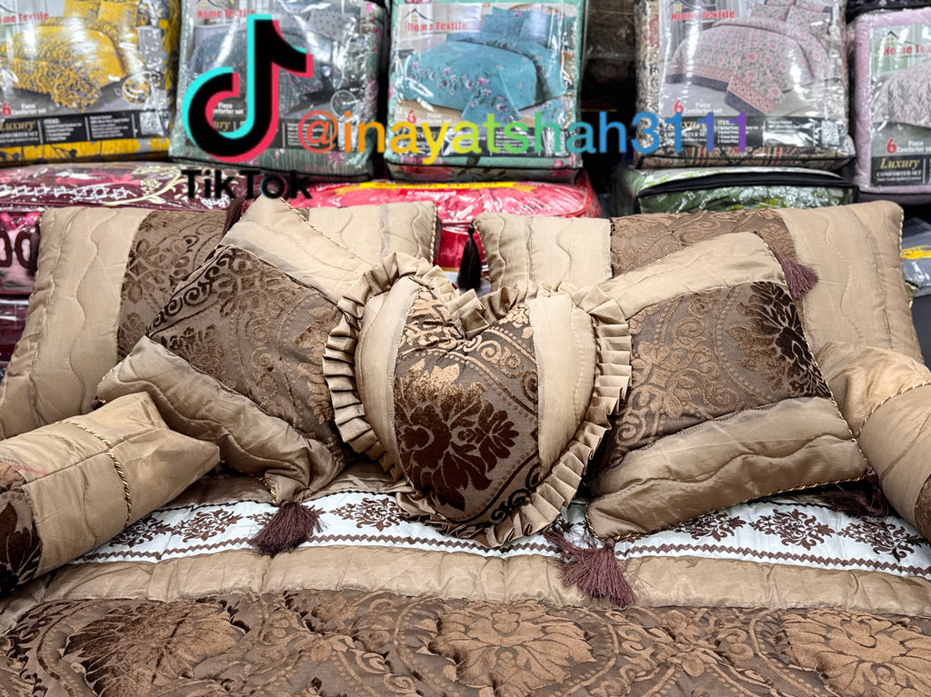 Luxury Embroidered 9-Piece Razai Set – Premium Leather Touch Fabric