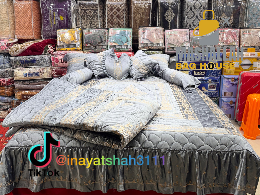 Luxury 9-Piece Embroidered Razai Set – Premium Leather Cloth