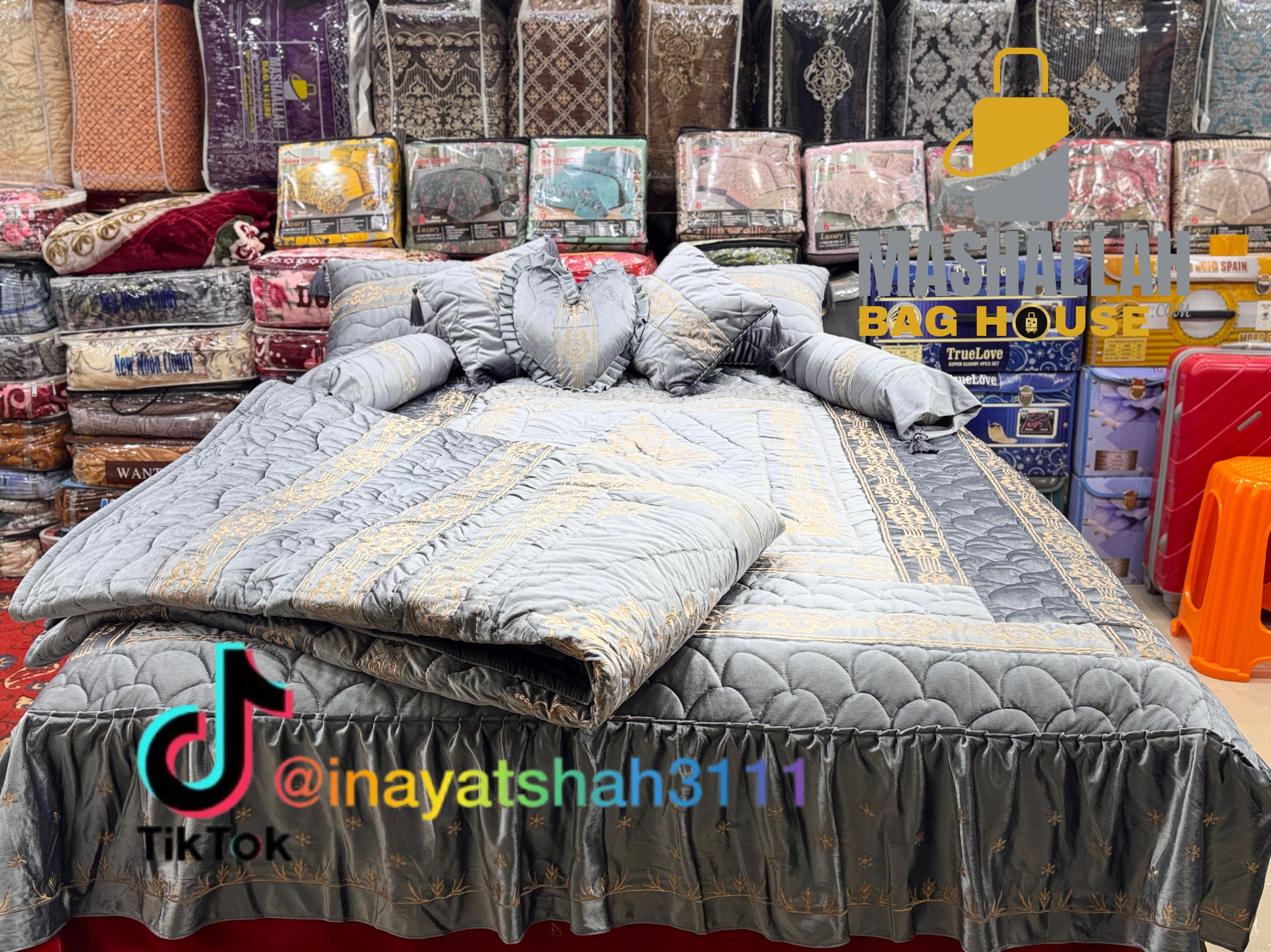 Luxury 9-Piece Embroidered Razai Set – Premium Leather Cloth