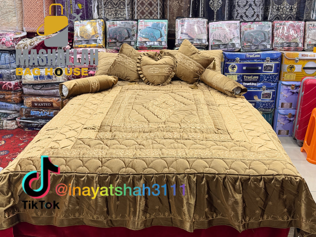 Luxury 9-Piece Embroidered Razai Set – Premium Leather Cloth
