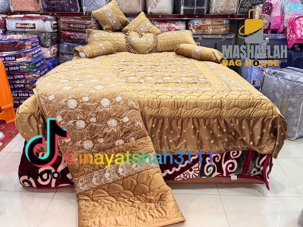 Luxury Bridal 9-Piece Embroidered Bedsheet & Razai Set –