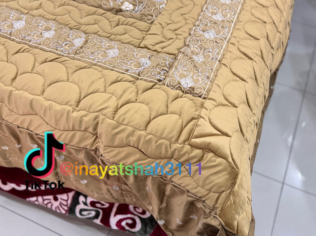 Luxury Bridal 9-Piece Embroidered Bedsheet & Razai Set –
