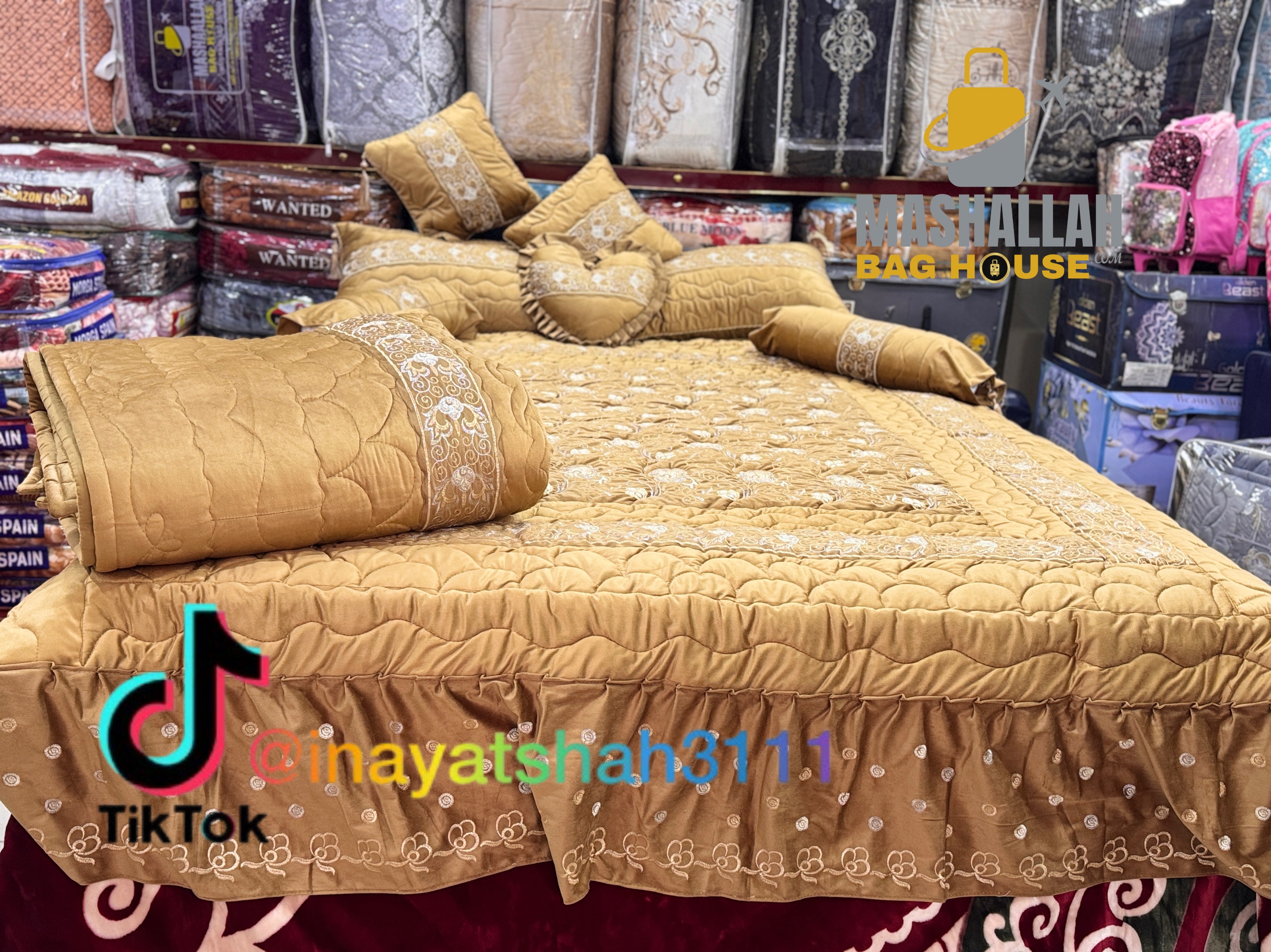 Luxury Bridal 9-Piece Embroidered Bedsheet & Razai Set –