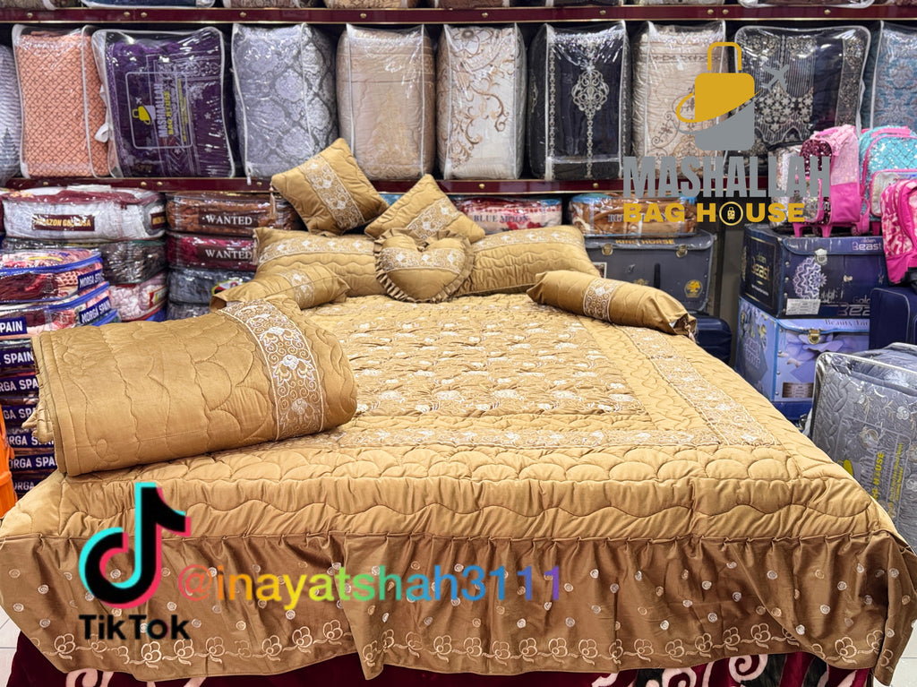Luxury Bridal 9-Piece Embroidered Bedsheet & Razai Set –