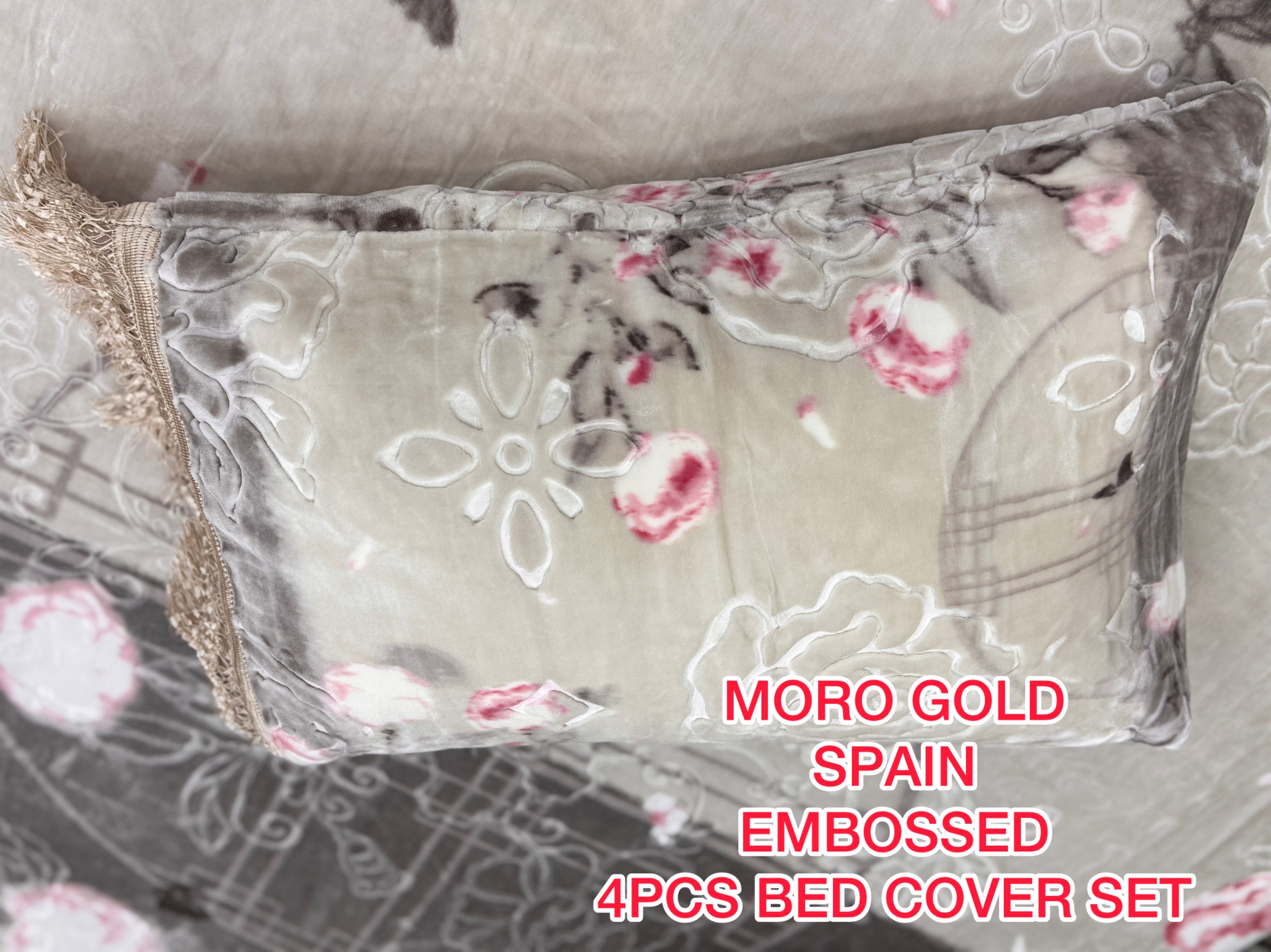 Moro Gold Spain Embossed 4-Piece Bed Cover Set |
