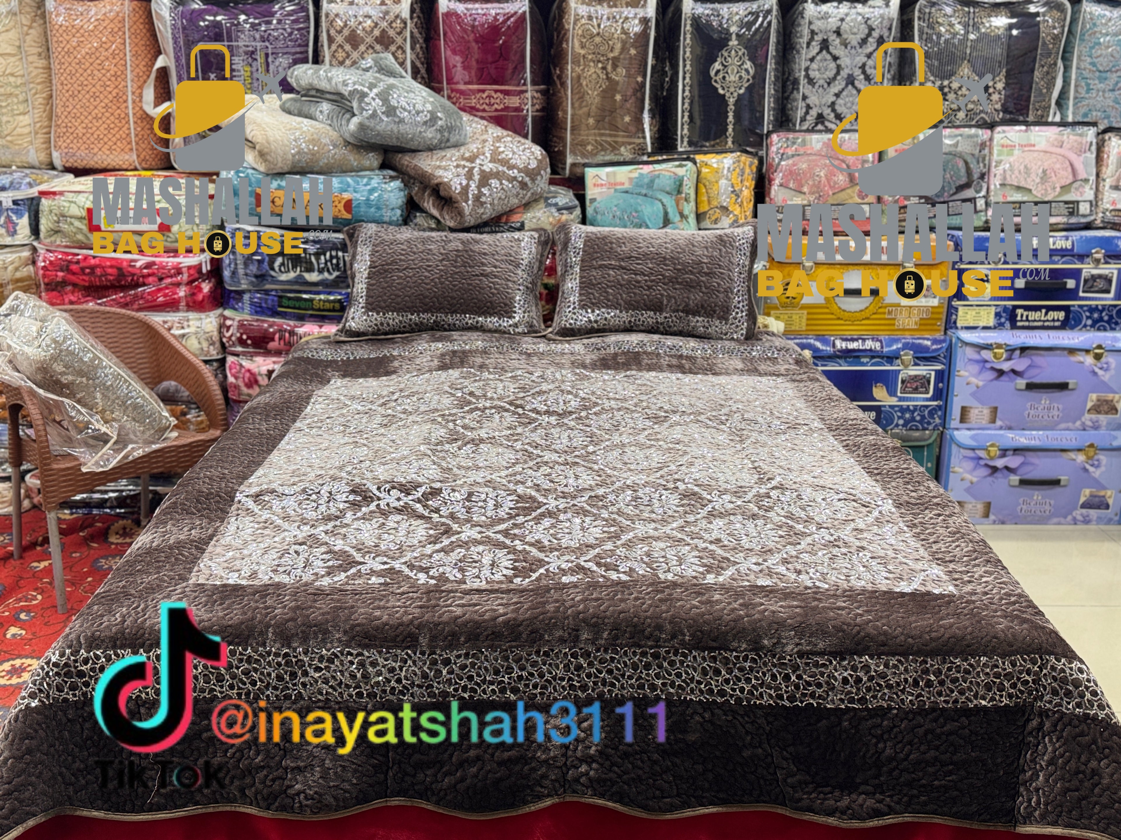 3-Piece Bed Sheet Set – Leather Cloth with Shining Sitara Design