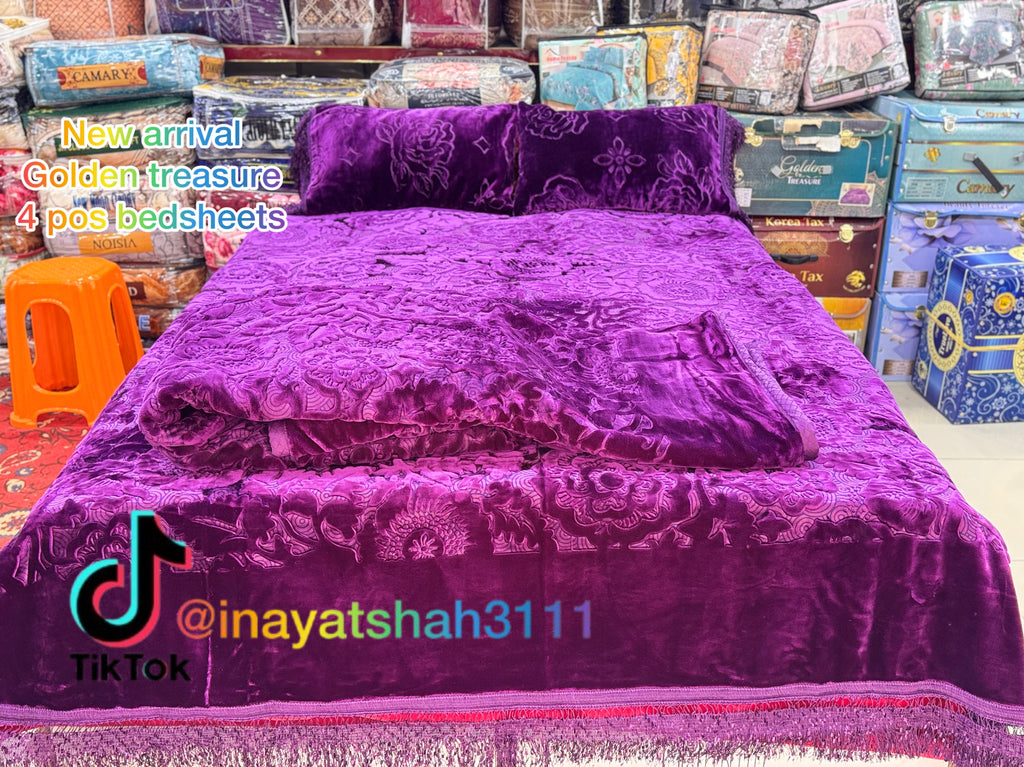 Golden Treasure 4-Piece Embossed Bedding Set – New Arrival |
