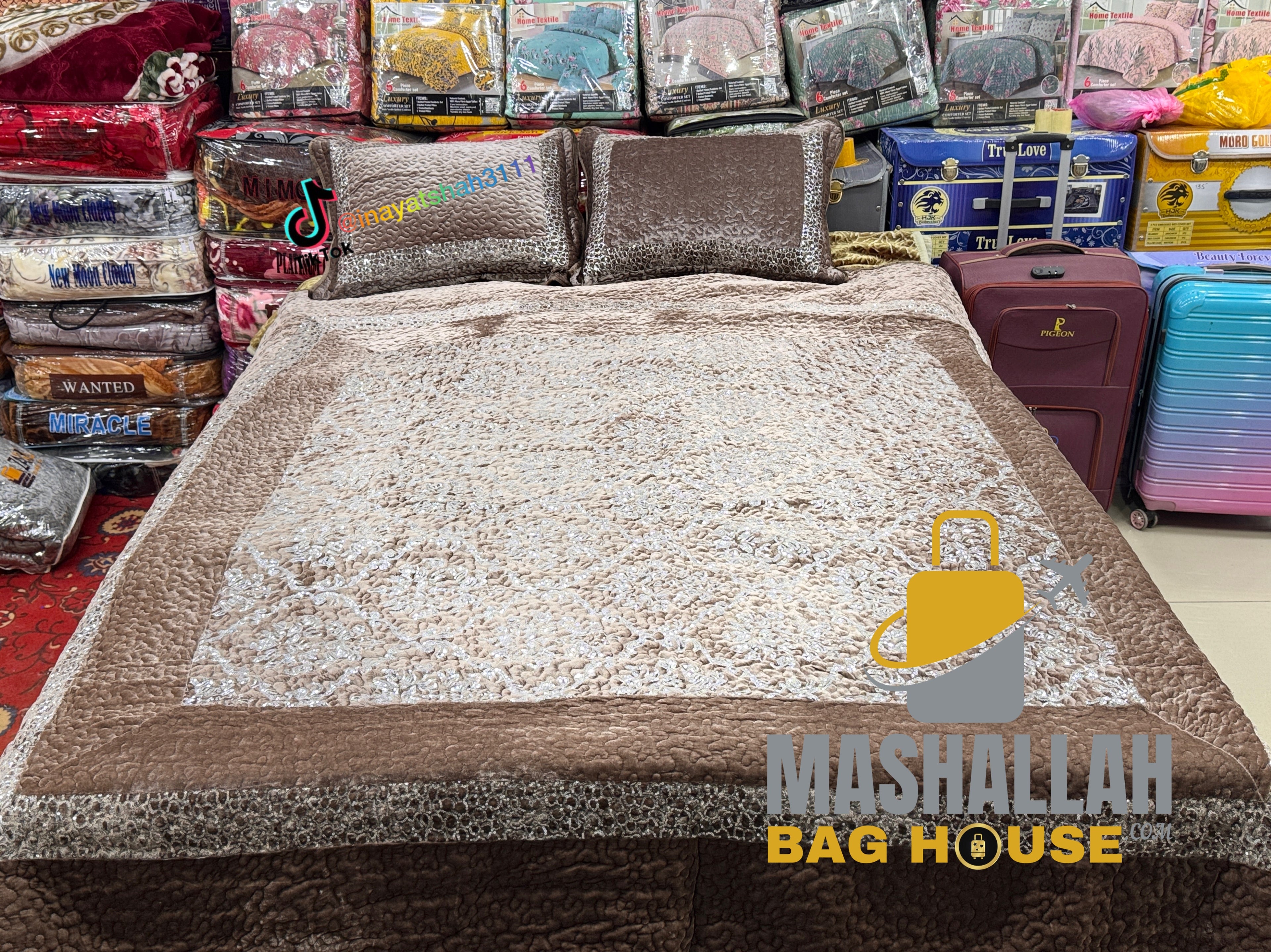 3-Piece Bed Sheet Set – with Shining Sitara Design